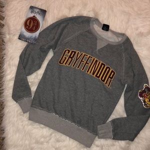 universal studios gryffindor sweatshirt